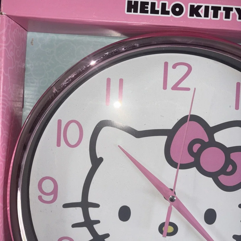 Hello Kitty Wall Clock Sanrio Pink‎ Metallic Analog HK1330BX 14IN New in Box